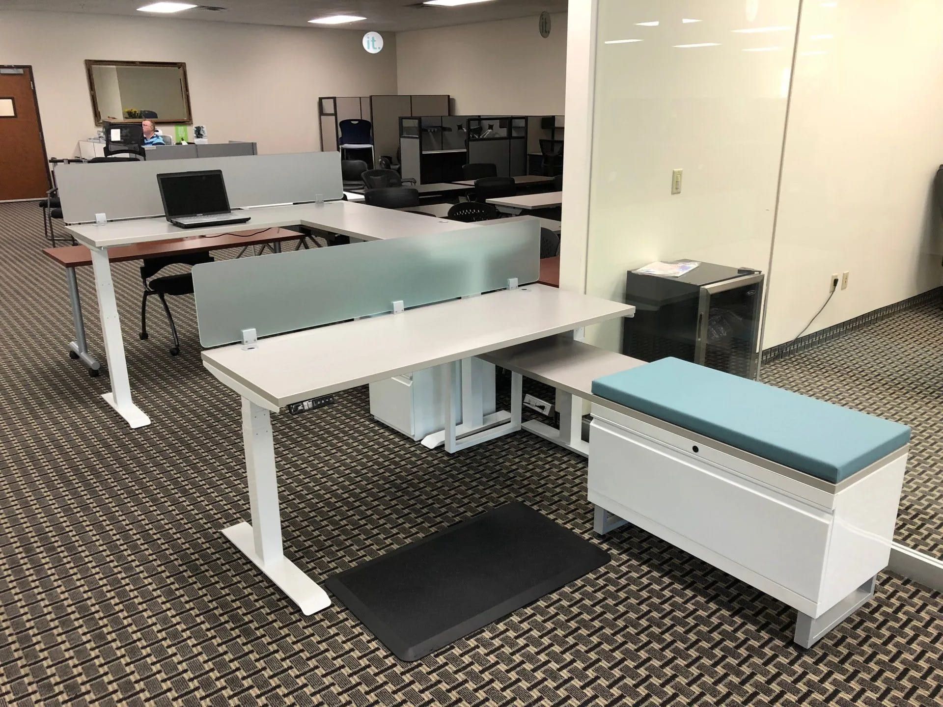 Office Furniture Simple 23