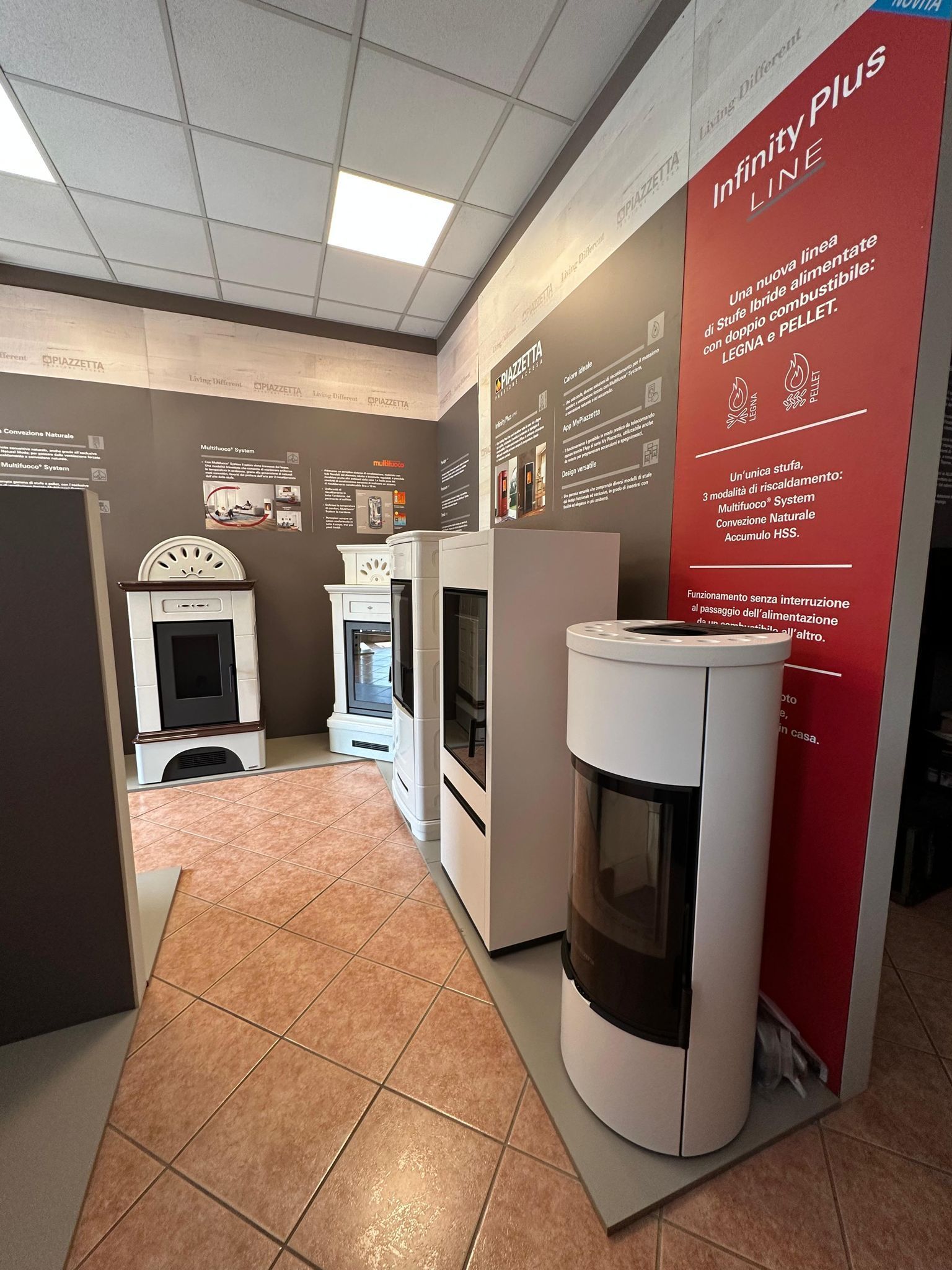 stufa a legna bianca