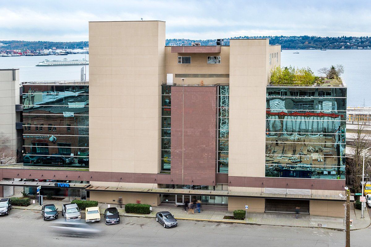 The Western Triangle Building