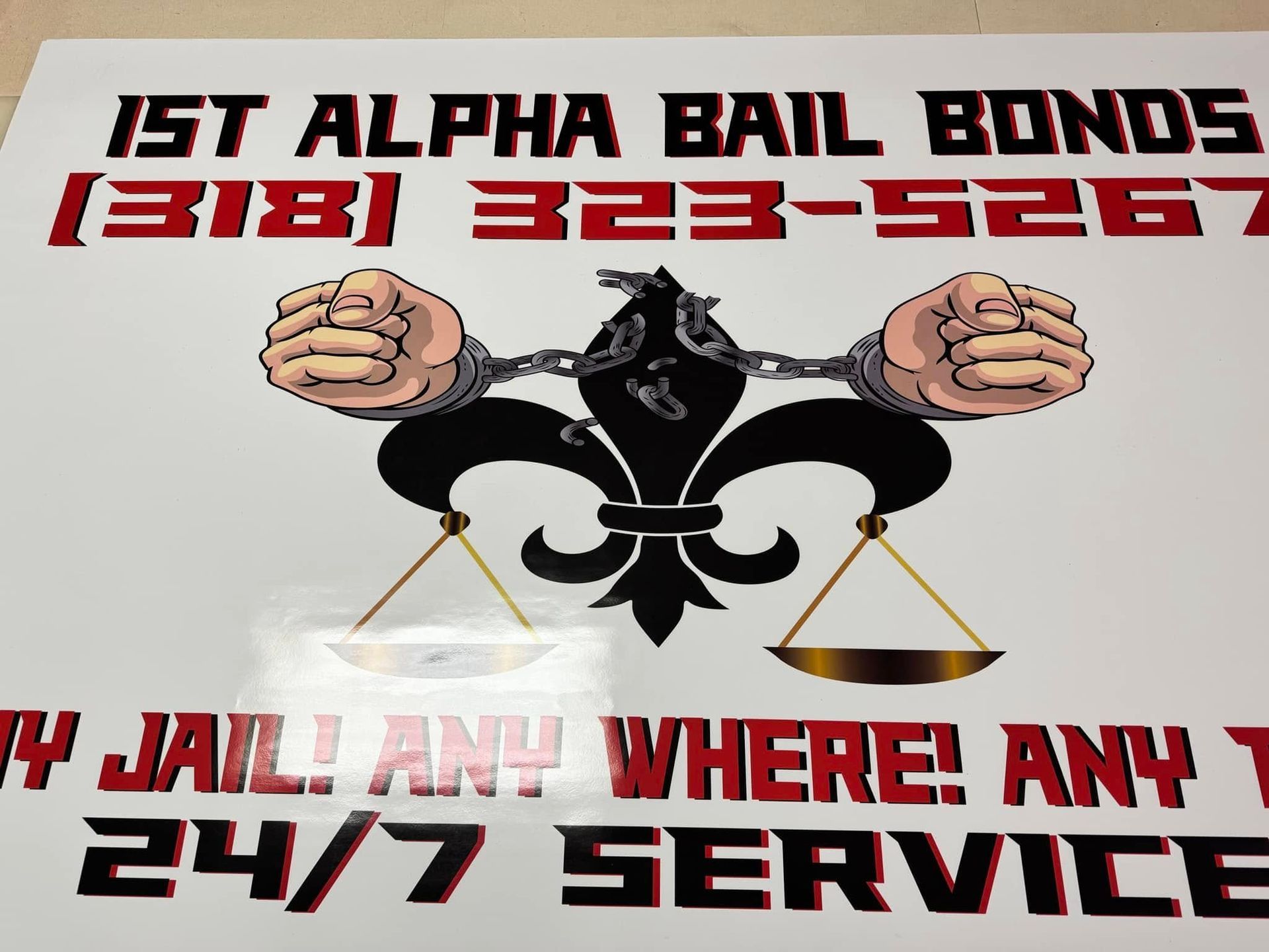 A sign that says alpha bail bonds on it