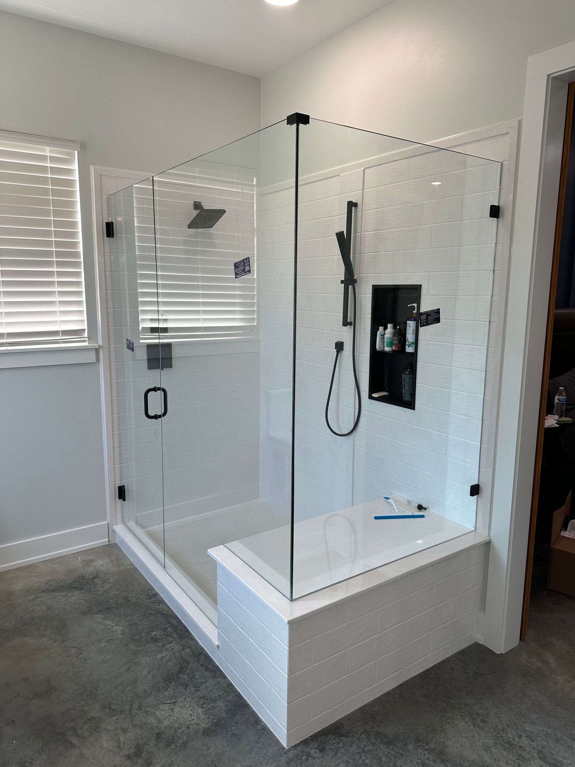 A Bathroom with A Walk-in Shower and A Bathtub - New Orleans, LA - The Clear Choice
