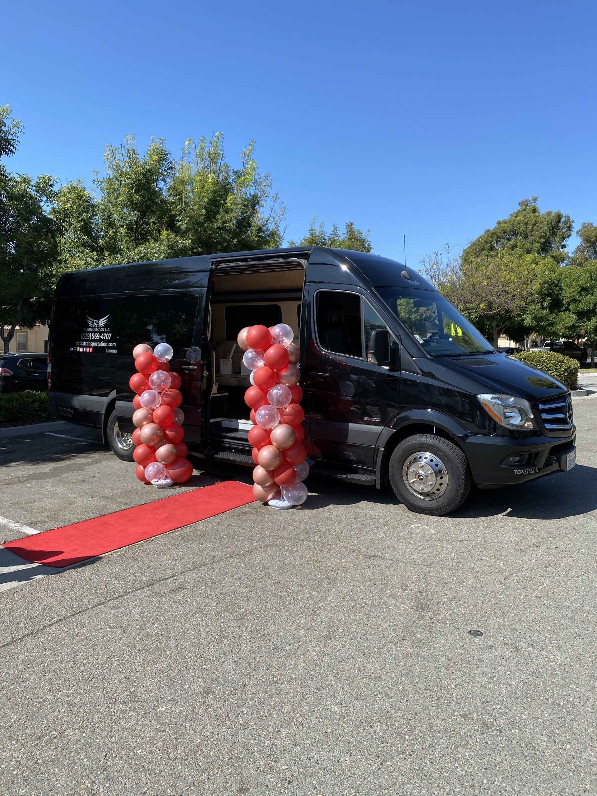 San Diego Special Occasion Transportation, FAA Limousines & Tours