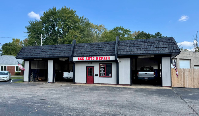 SHOP IMAGE | Medina’s Ace Auto
