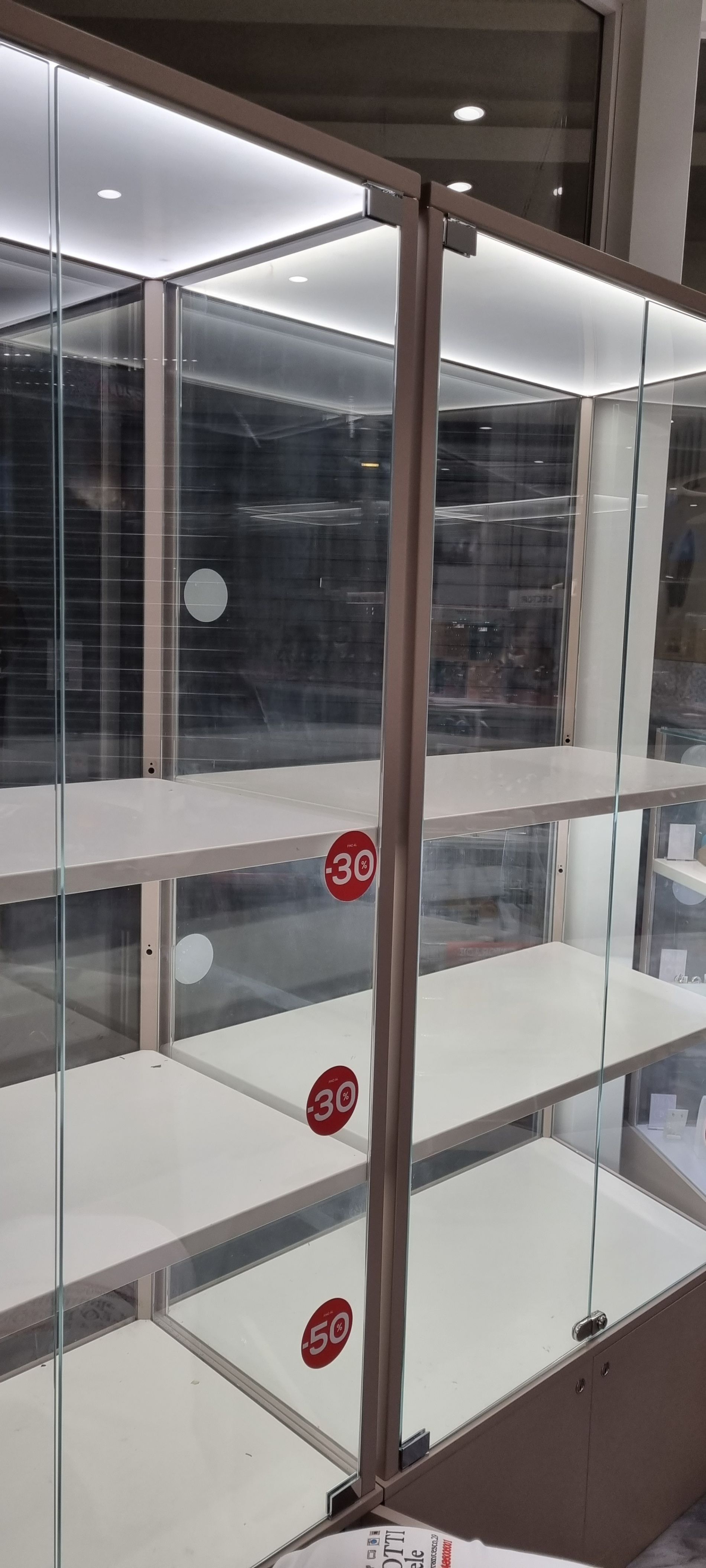 illuminazione negozi