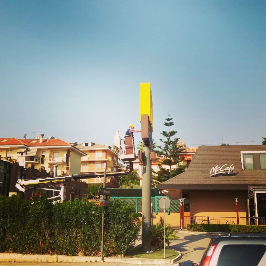 impianti di illuminazione per aziende