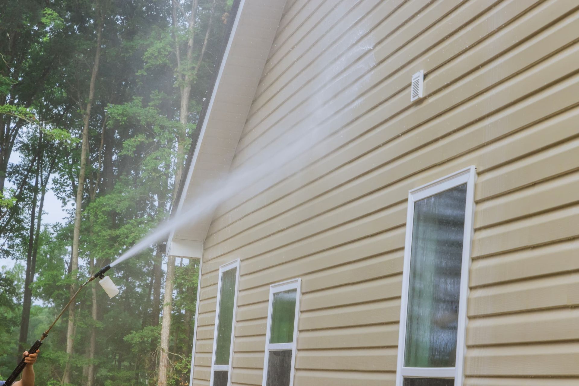 Pressure Washing House Sidings