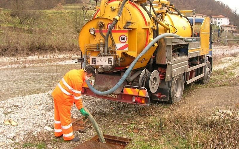 pulizia fosse biologiche Genova