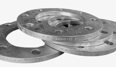 Forcequip offers the complete package of PE stub ends, galvanized or stainless steel backing rings and package bolt kits.