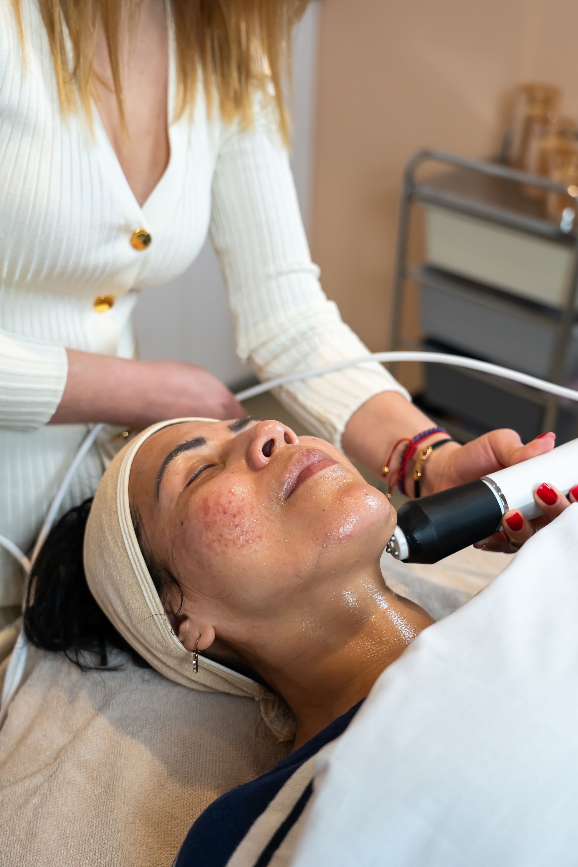 Gustil Facial Lifting