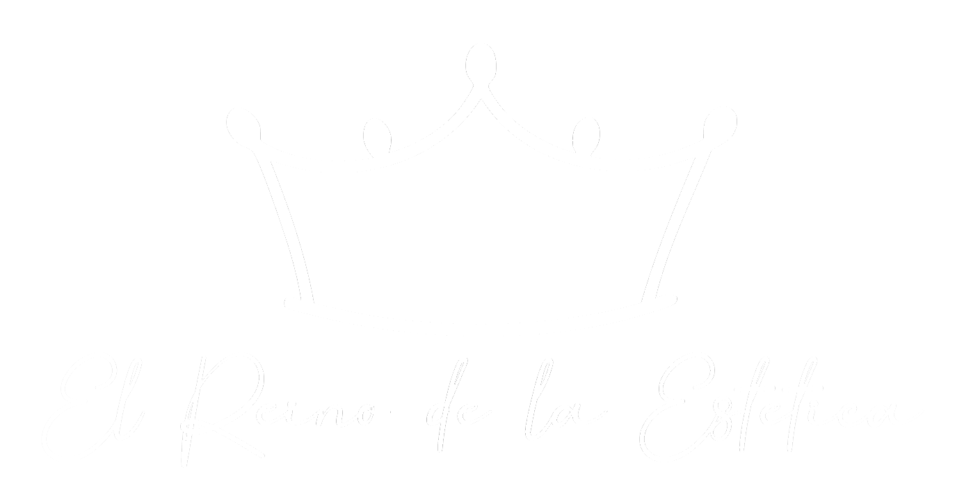 Logotipo blanco con texto estilizado, parcialmente oculto, probablemente para una organización o marca.