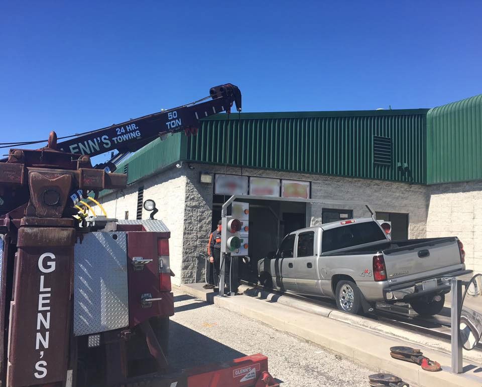 Pickup — Green Bay, WI — Glenn’s 24hr Towing