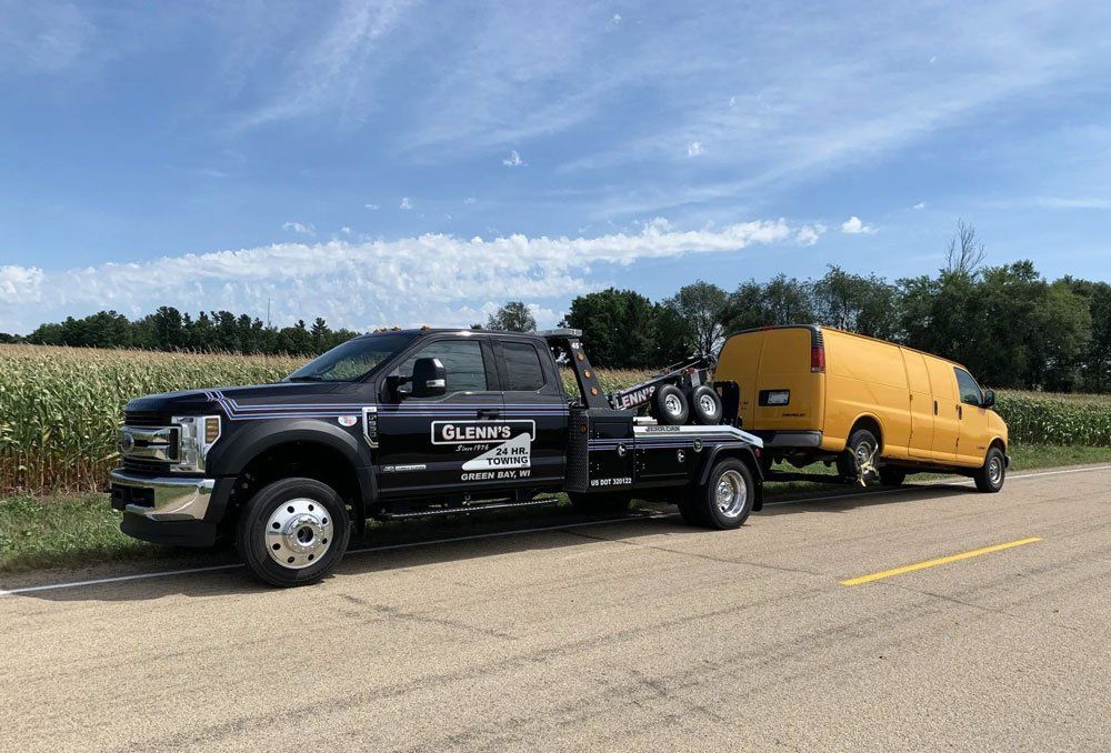 Light Duty Towing — Green Bay, WI — Glenn’s 24hr Towing
