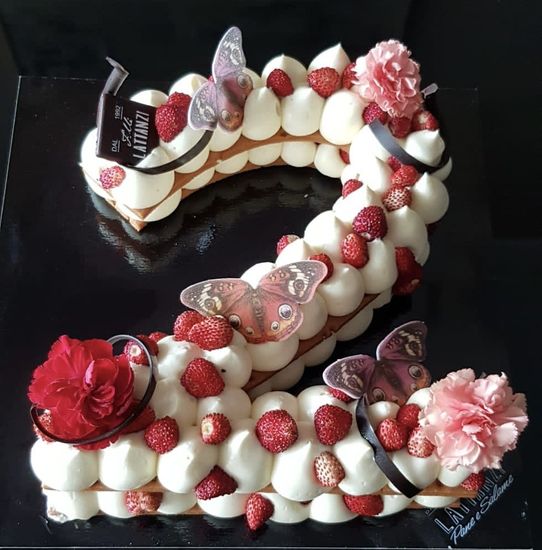 cornetti alla crema e marmellata