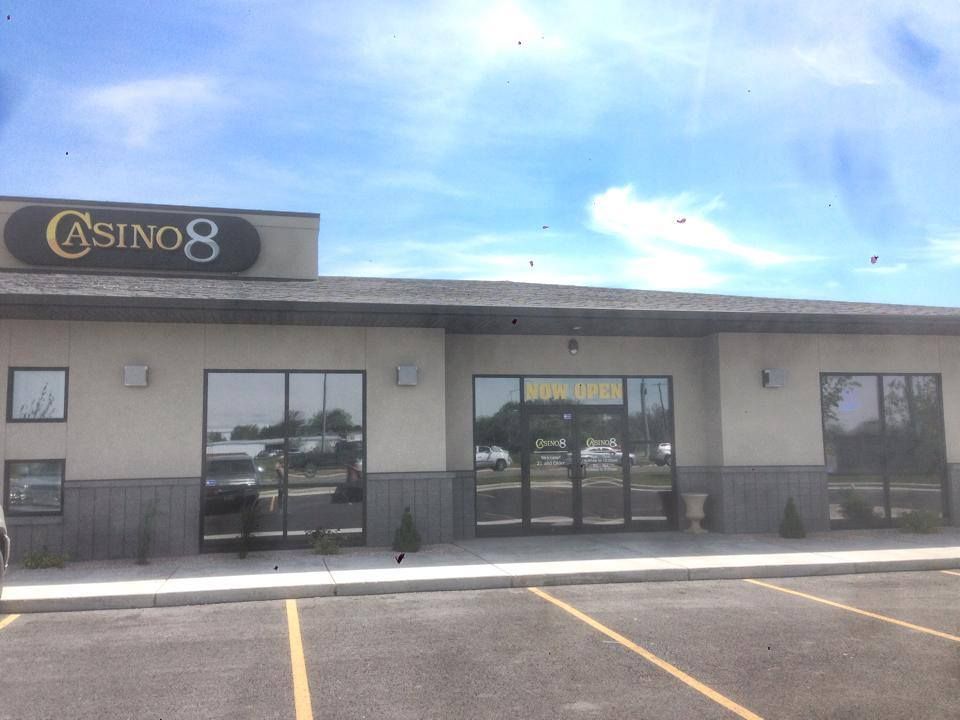 A building with a sign that says casino 8