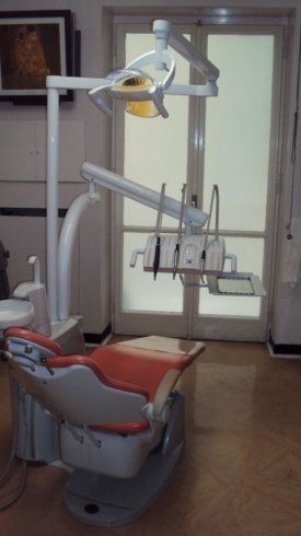 poltrona dello studio odontoiatrico