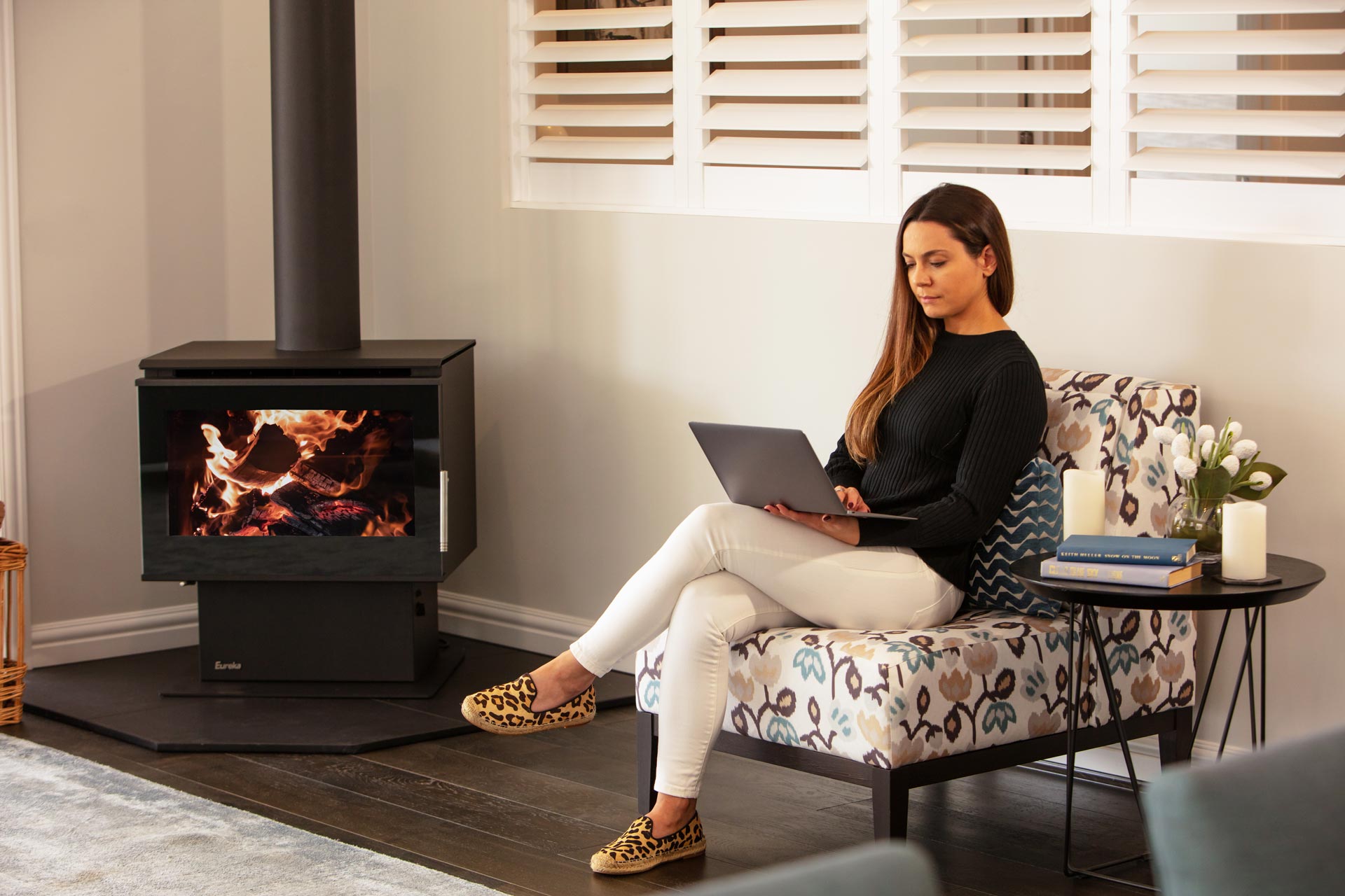 Eureka Pedestal — Moonah TAS — Hunts Heating