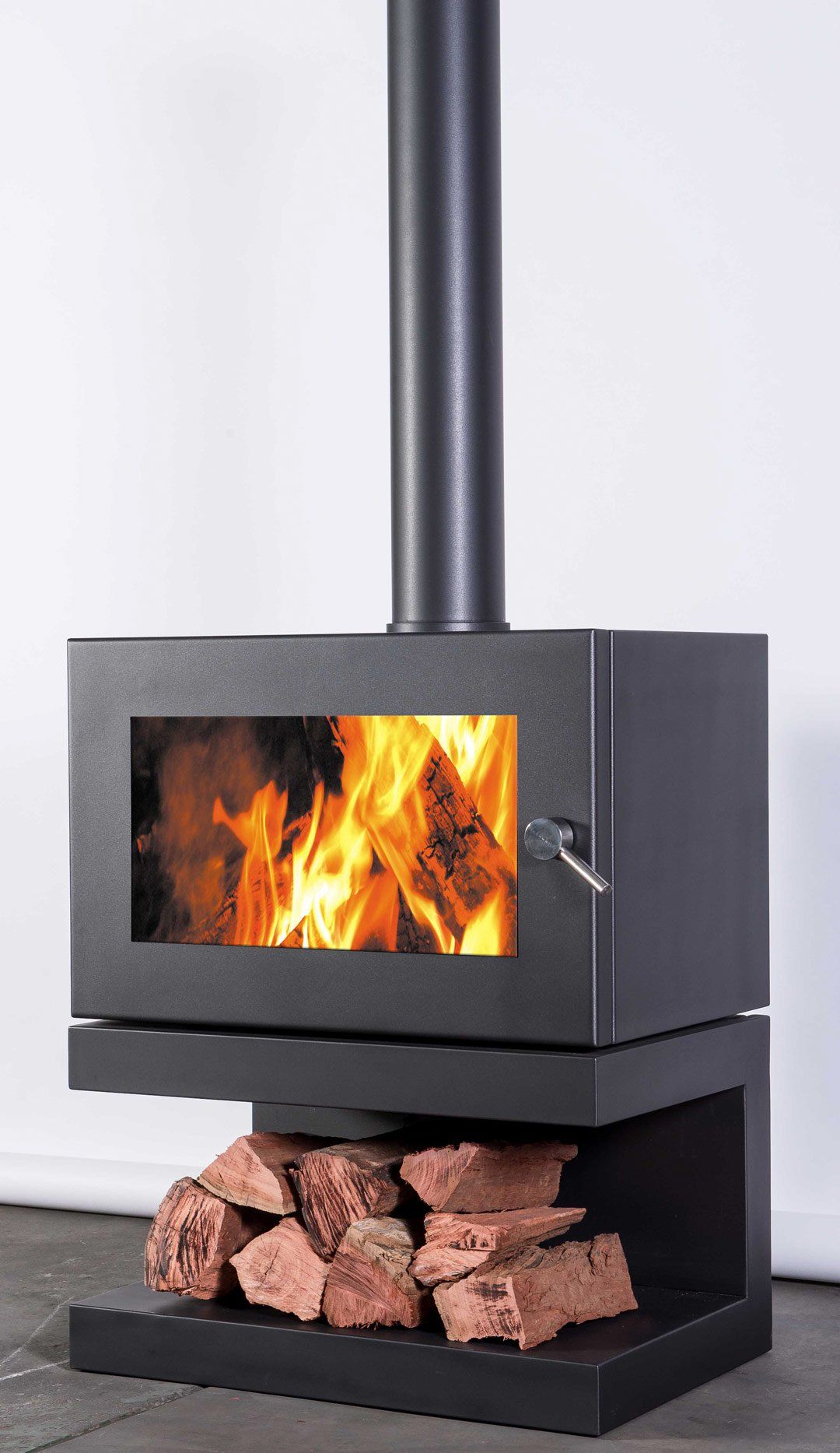 Blaze Wood Heater B900 C Base — Moonah TAS — Hunts Heating
