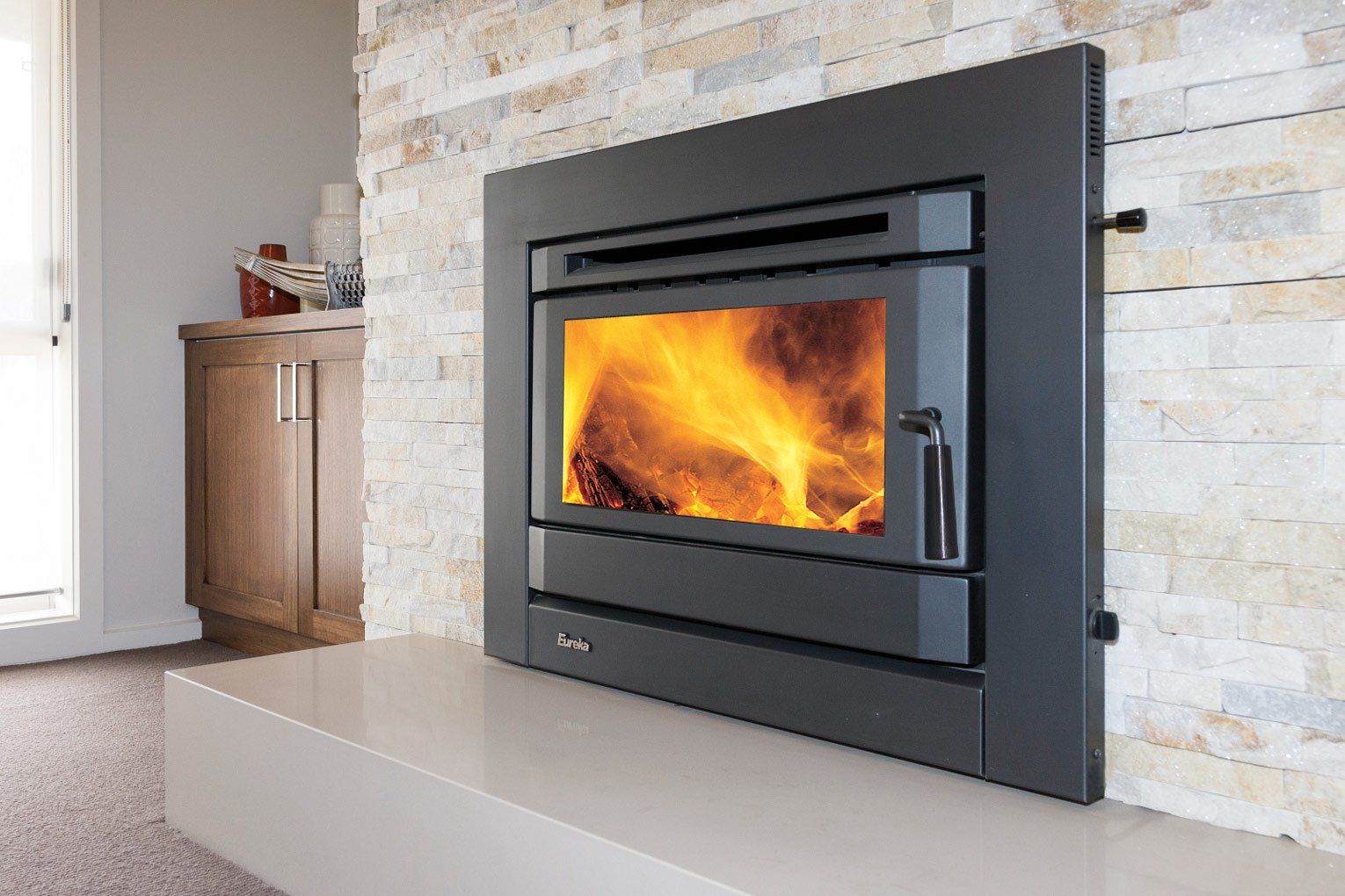 Eureka Inbuilt Stockade Side Close Up — Moonah TAS — Hunts Heating