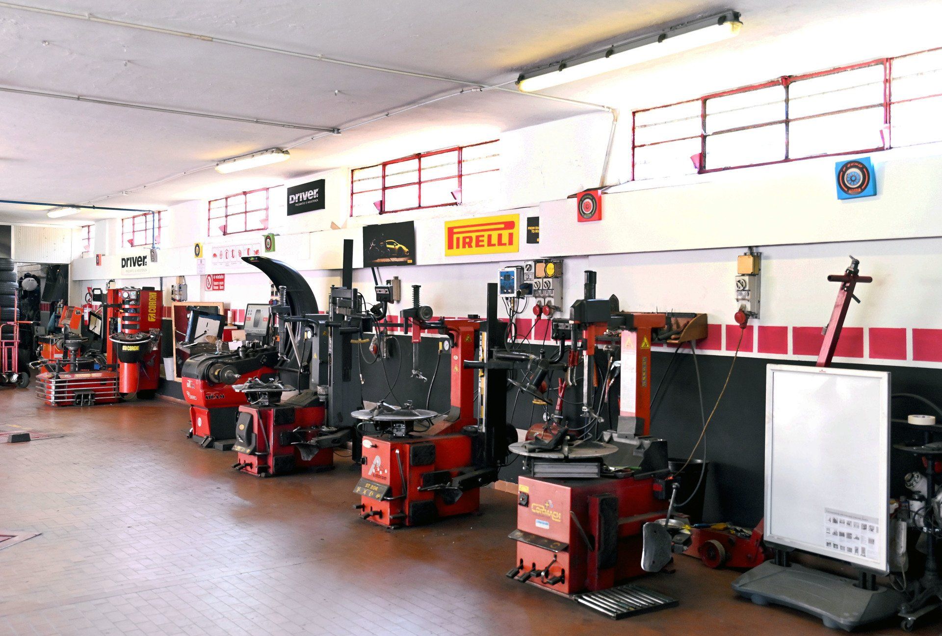 macchinari di gommista