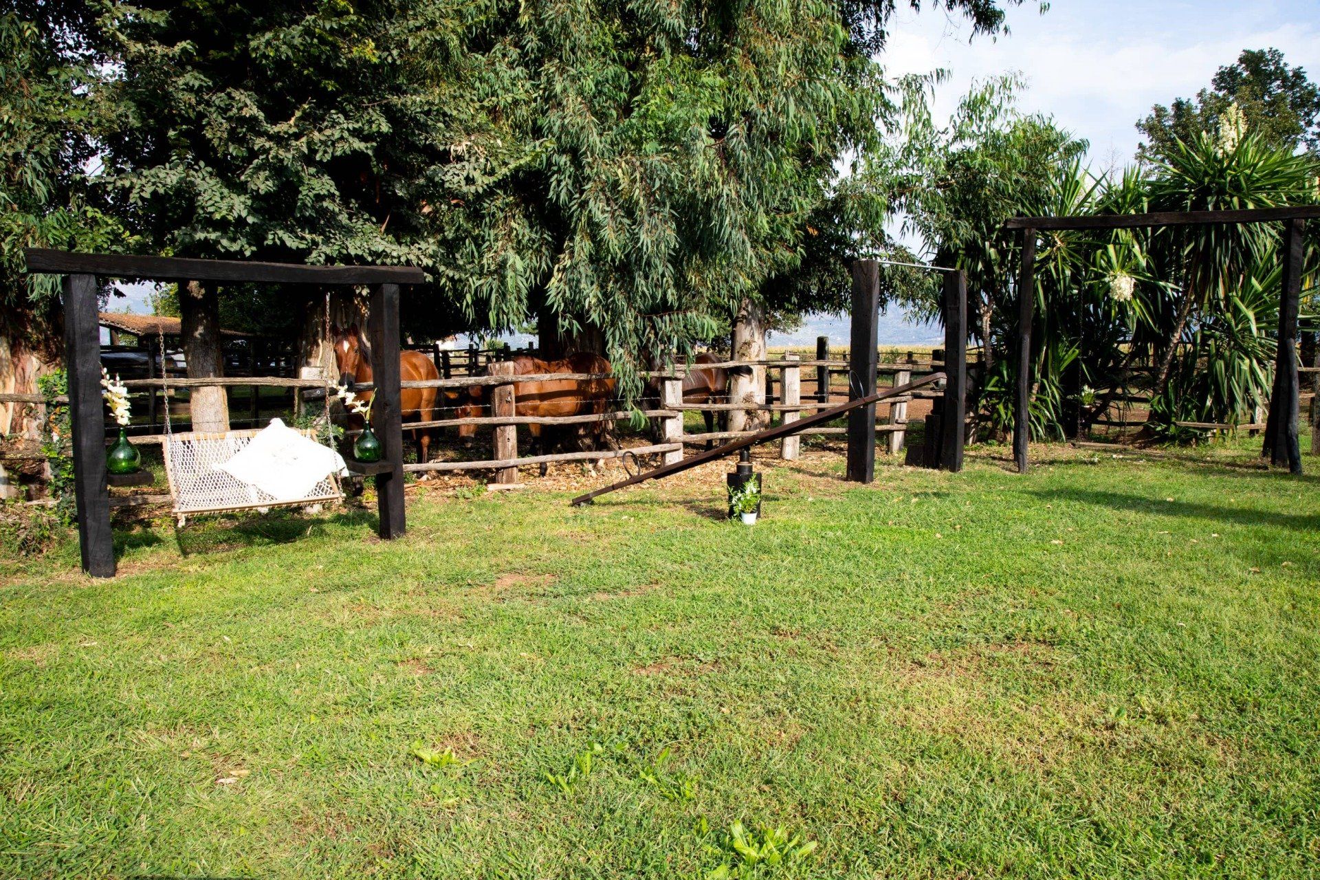 Veduta dell'ampio giardino