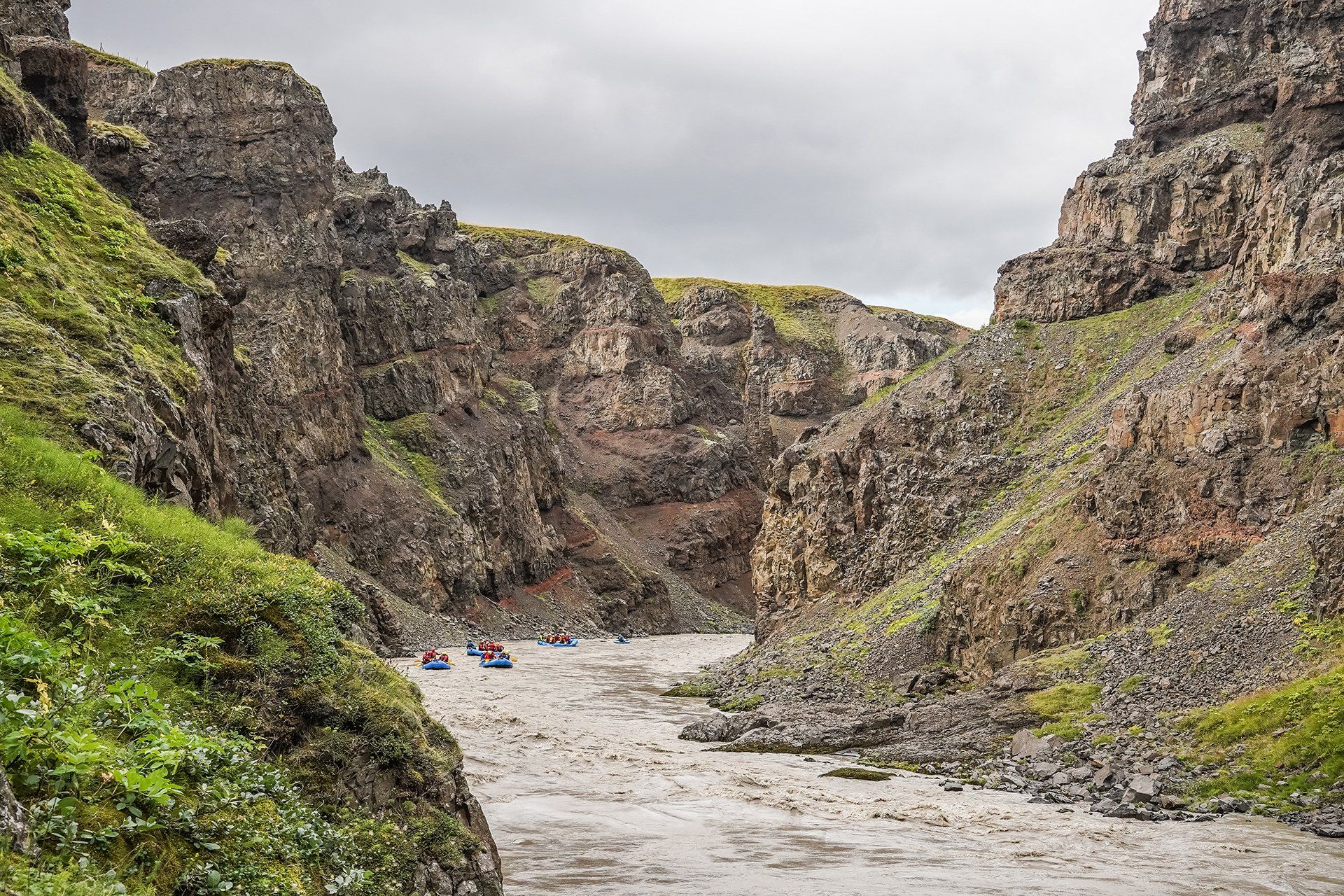 East Glacial River, Viking Rafting