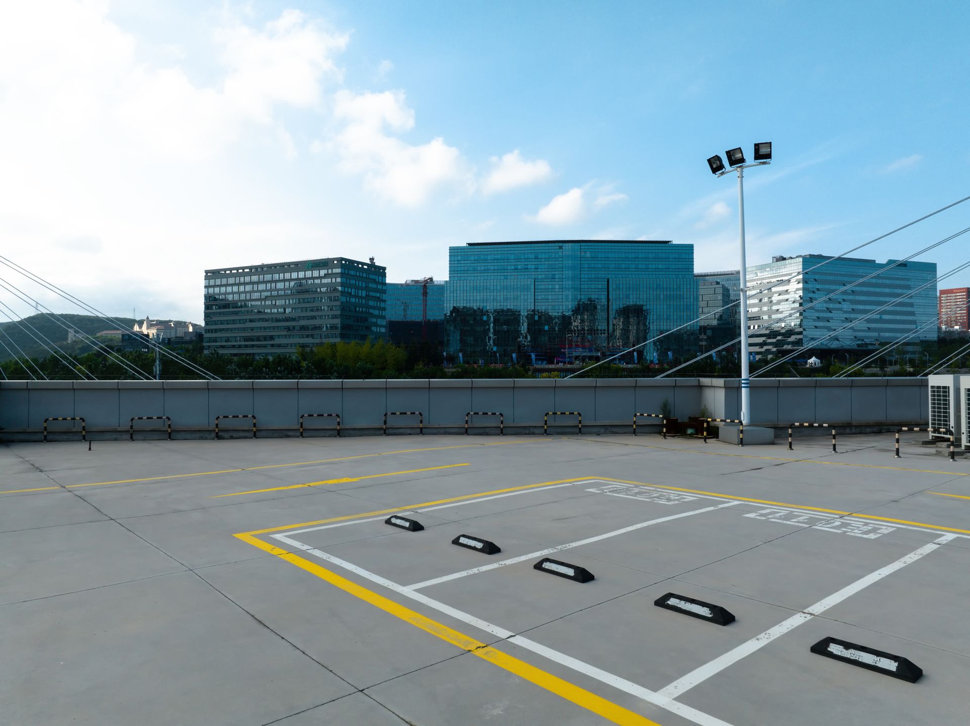 Parking Lot — Indianapolis, IN — R & I CONCRETE LLC