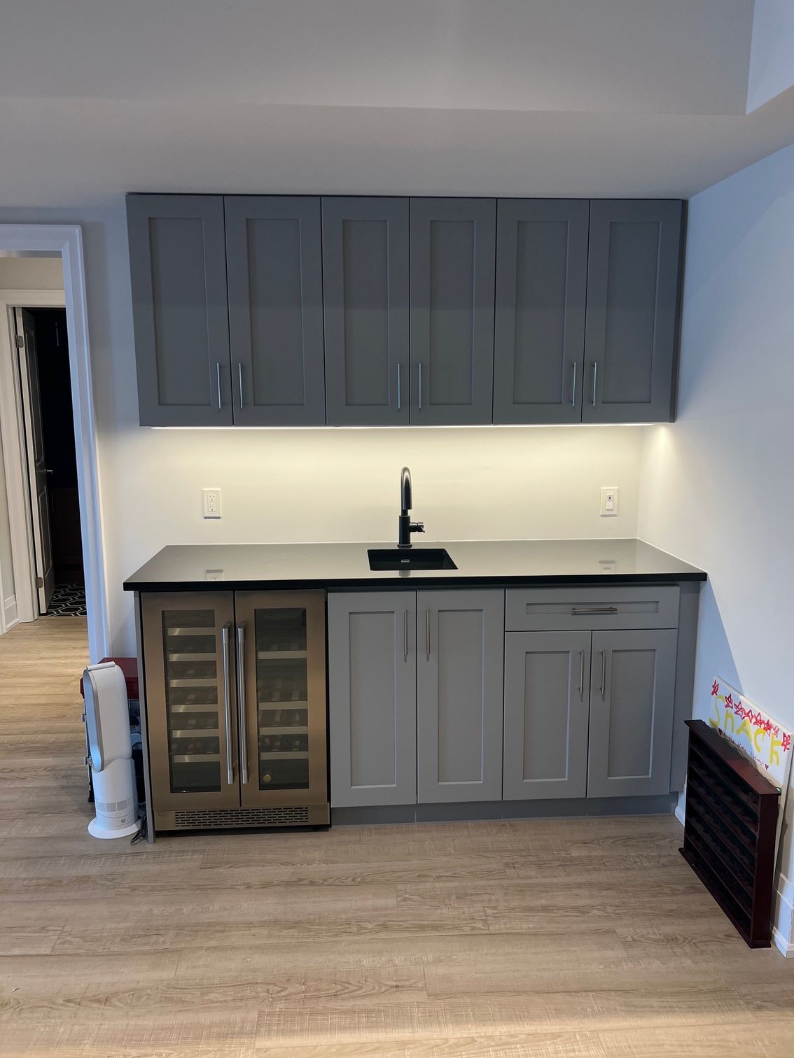 under cabinet light install for kitchen.