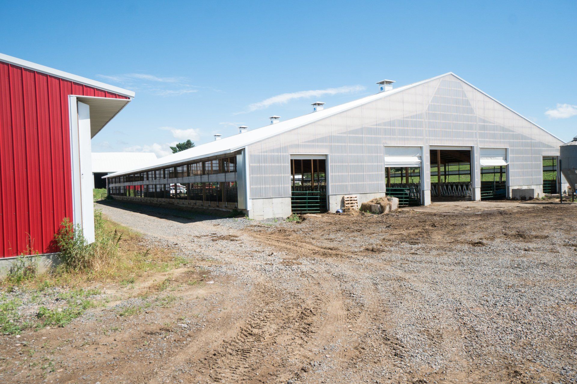 Pole shed exterior view