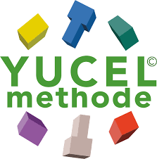 Logo voor YUCEL methode: groene tekst met de naam en zes kleurrijke 3D-blokvormen.