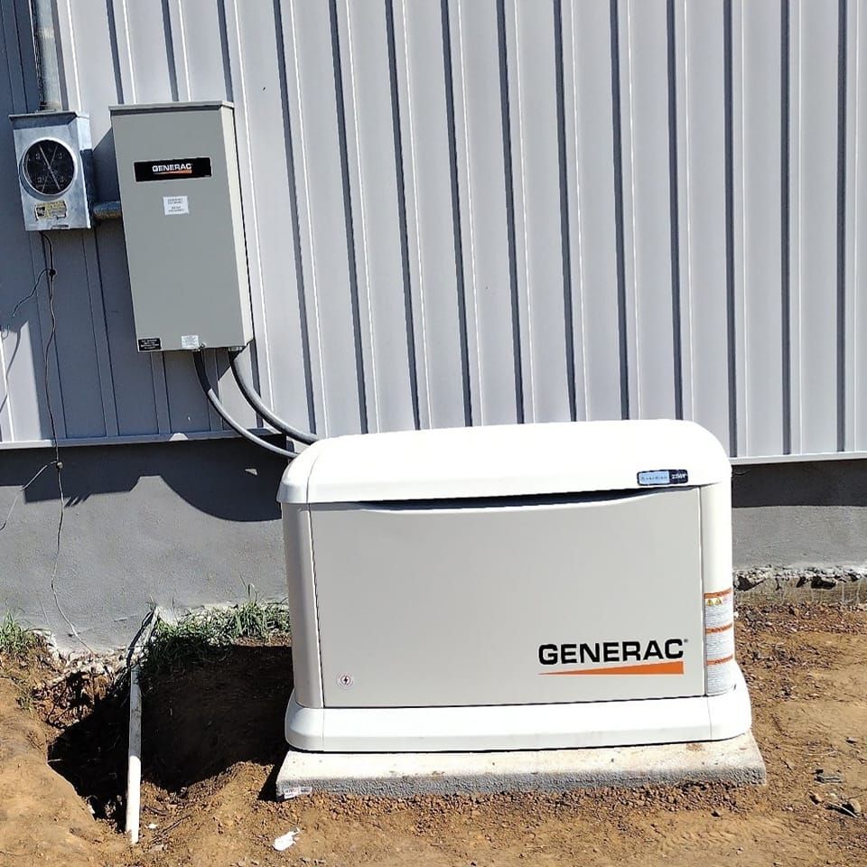 A generac generator is sitting outside of a building