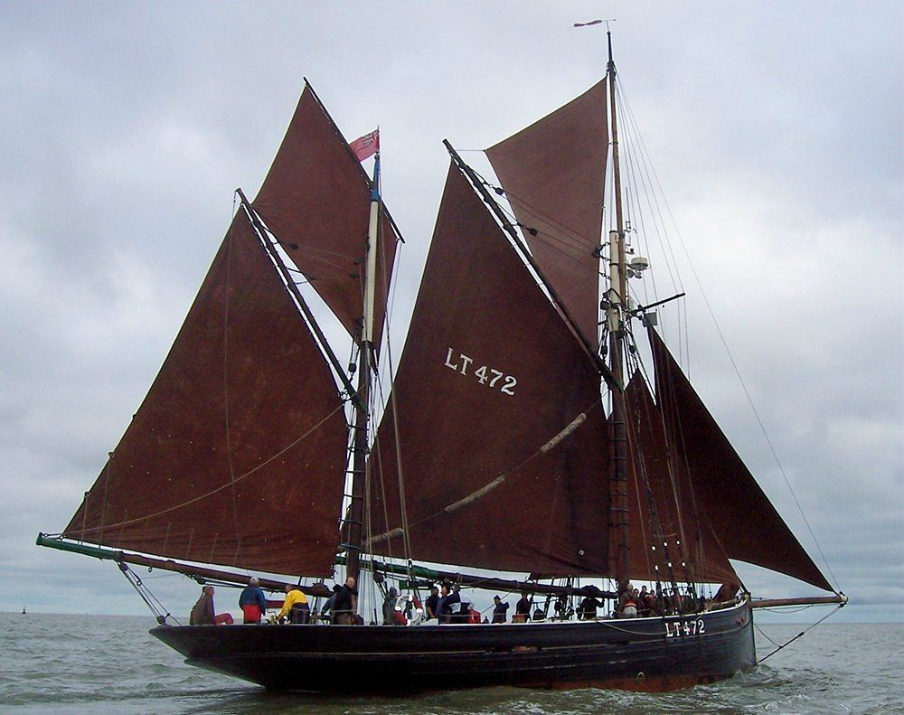 ship sailing 4