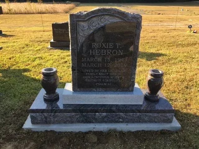 A Gravestone with two Vases – Canton, MS – Davidson Marble & Granite