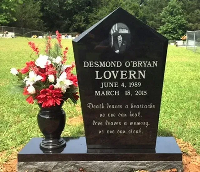 A Black Gravestone for Desmond O'Bryan Lovern – Canton, MS – Davidson Marble & Granite