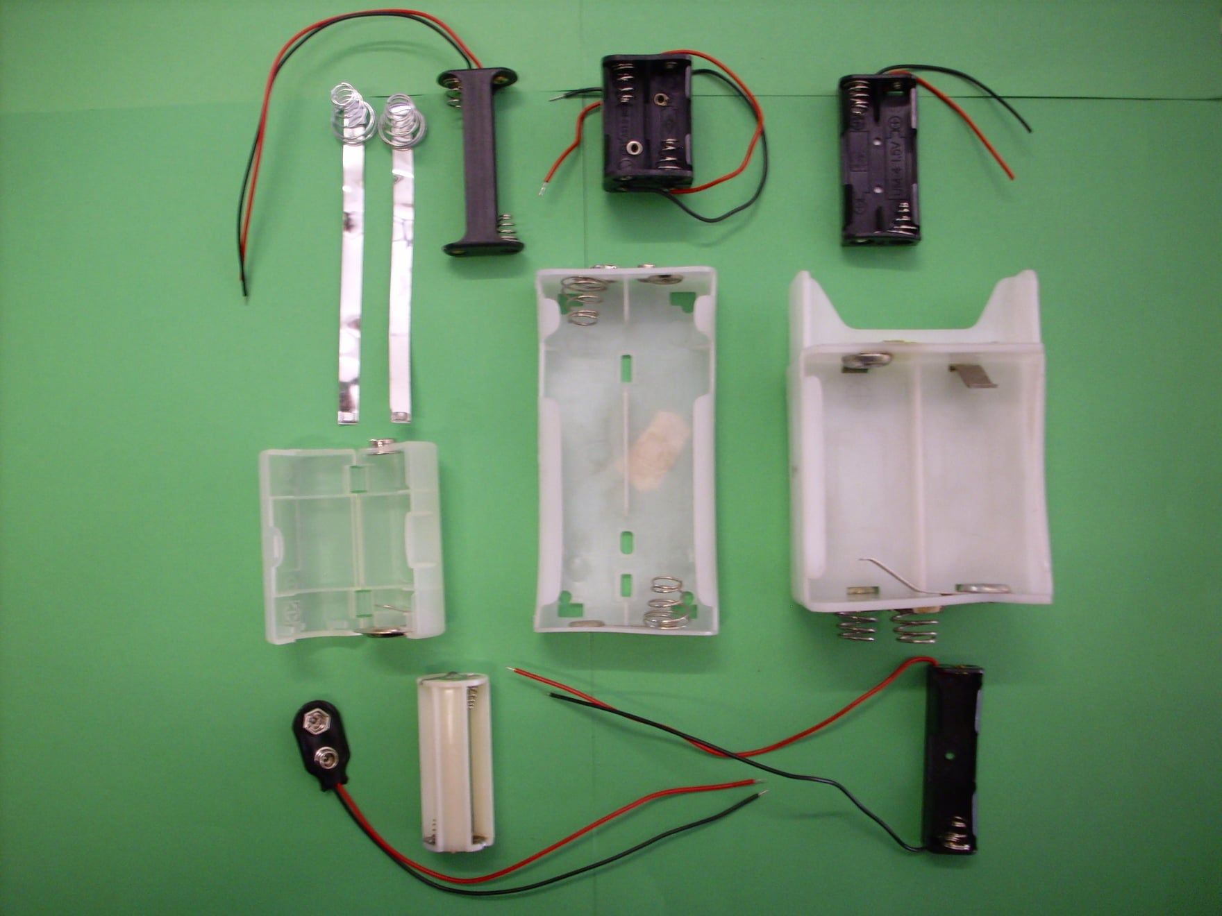 Materiale per riparazioni elettriche