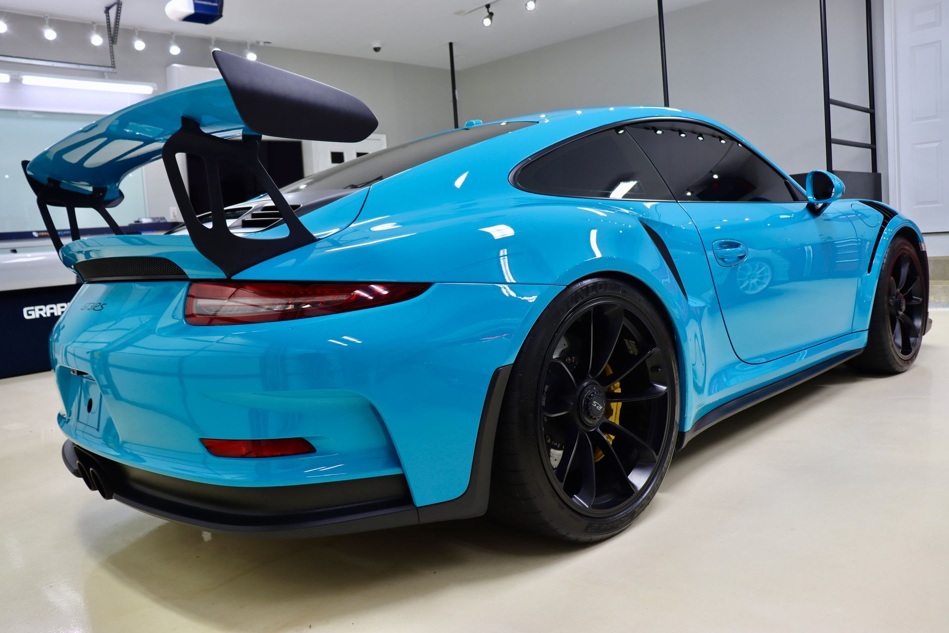 Mini Cooper Wheels Off Detailing