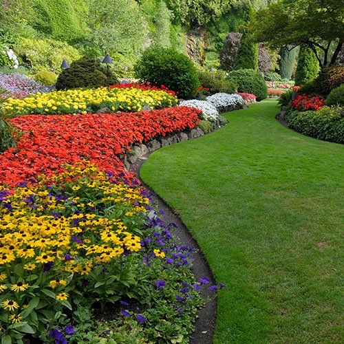 A Lawn With Plenty Of Flowers — Louisville, KY — Big Guys Pro Services