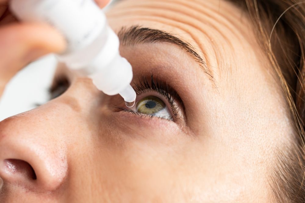 Managing Dry Eyes: Effective Treatments and Tips for Relief