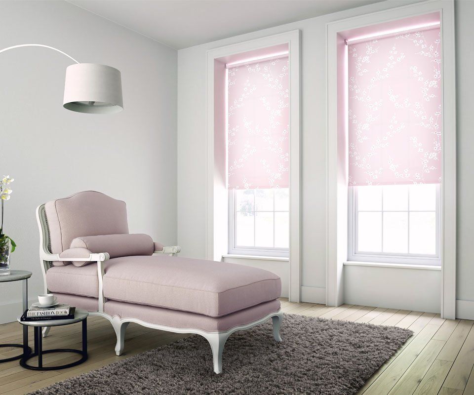 pink blinds