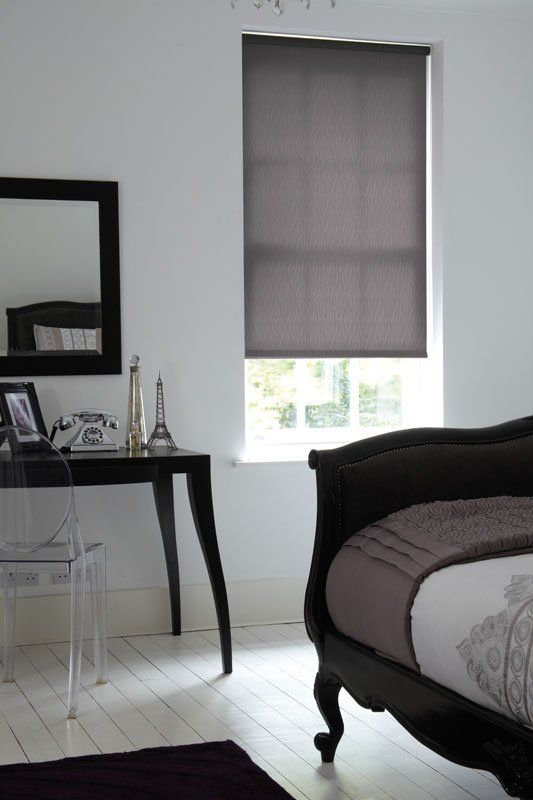 gray coloured blinds