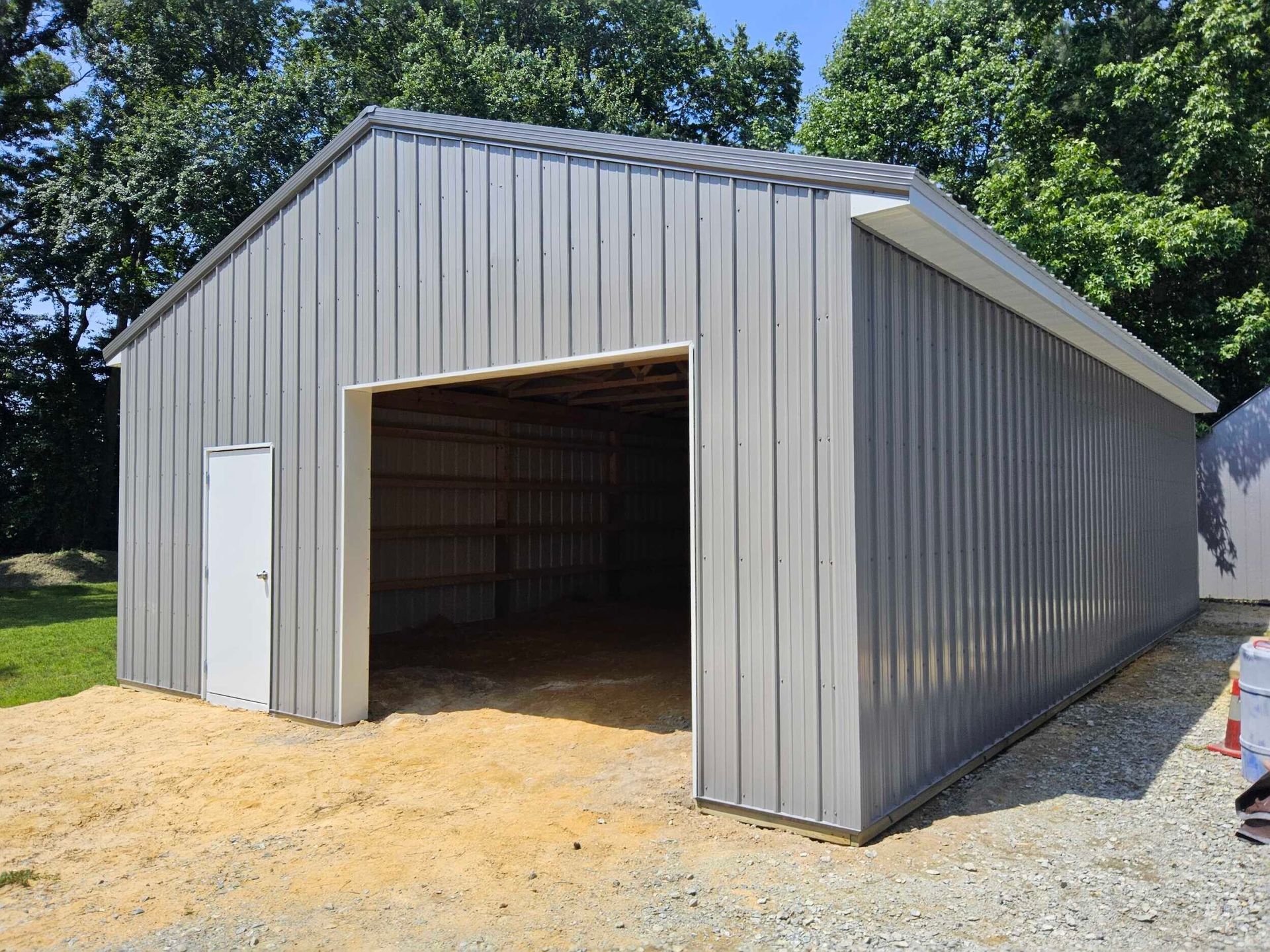 24x40x10 pole barn