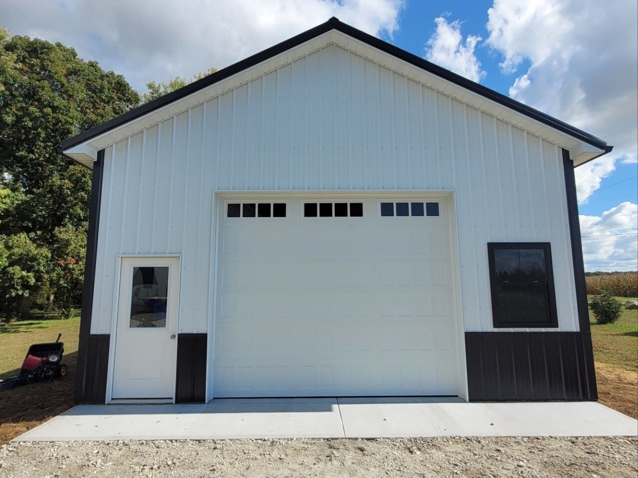 24x32 pole barn