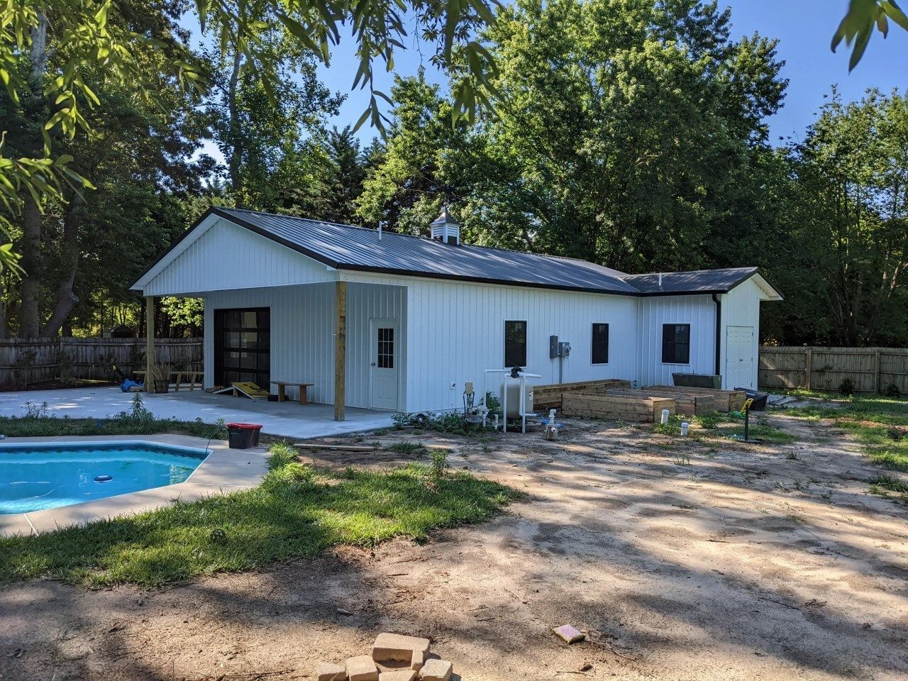30x50 pole barn