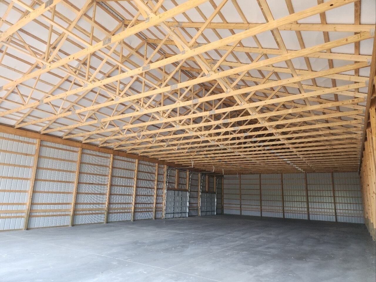 48x100 pole barn