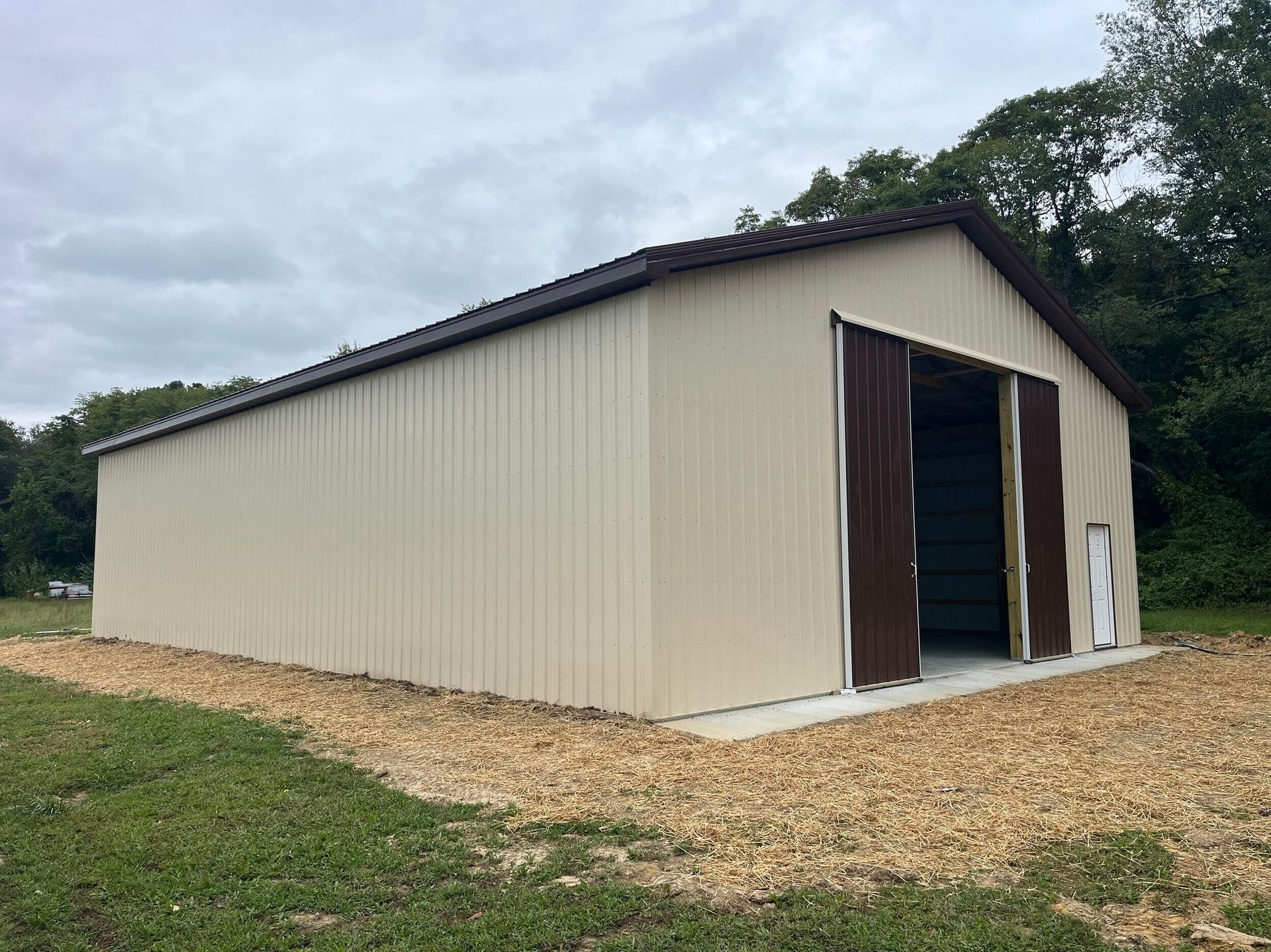 agriculture pole barn