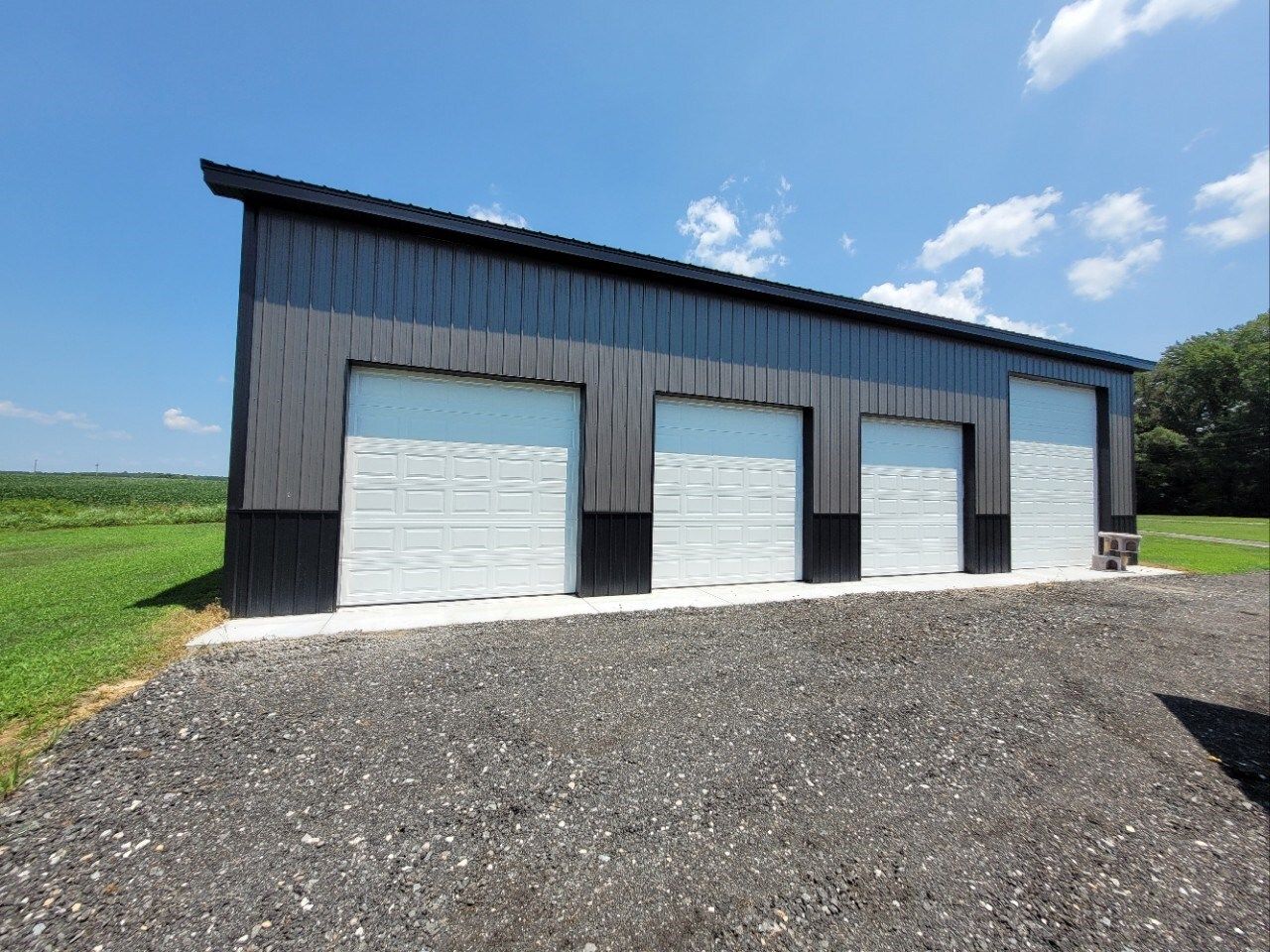 40x60 pole barn