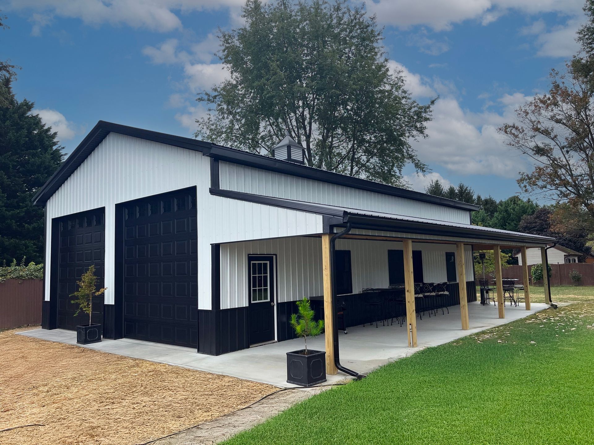 Custom Pole Barn with Lean-To