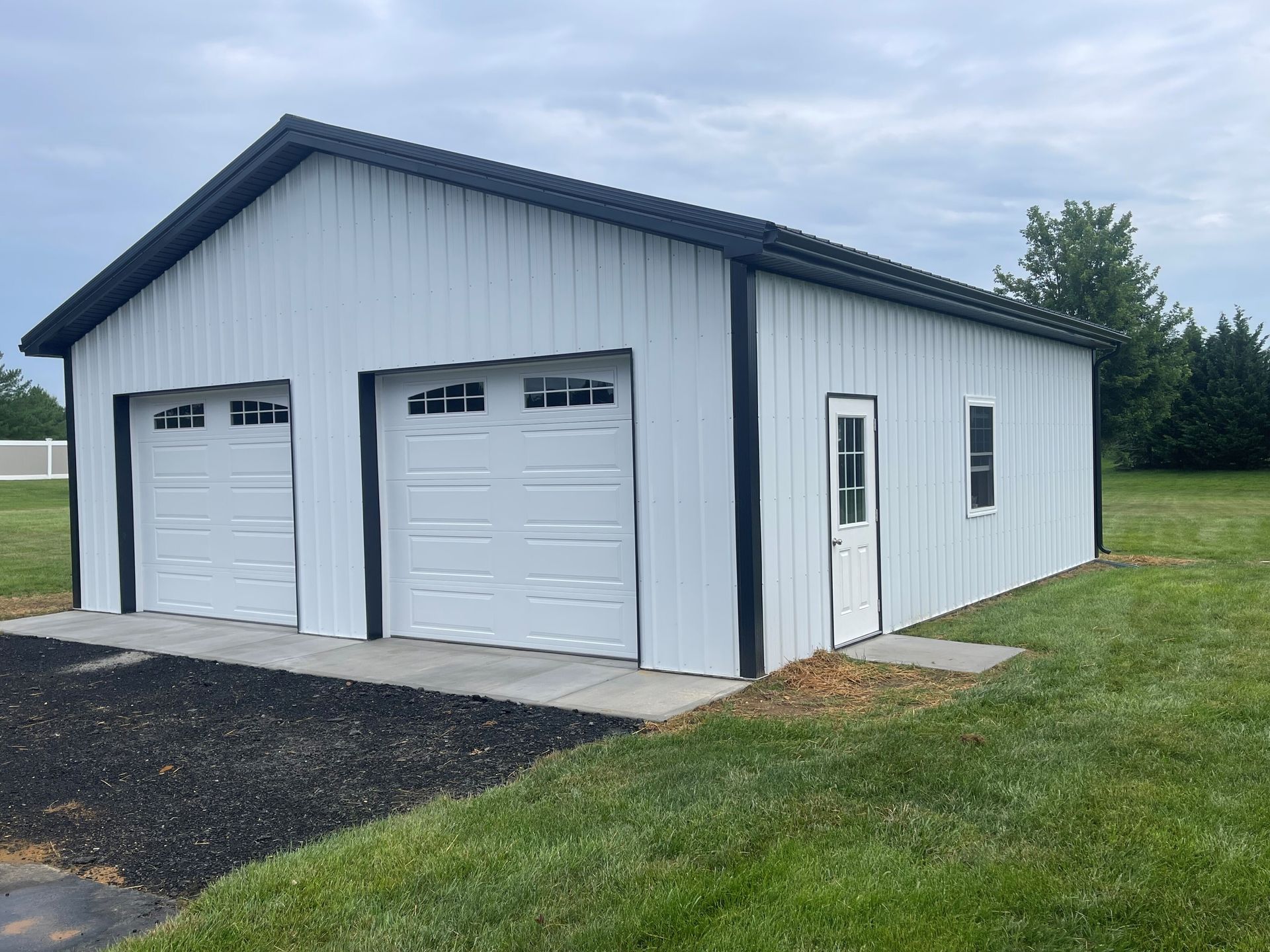 30x32 pole barn