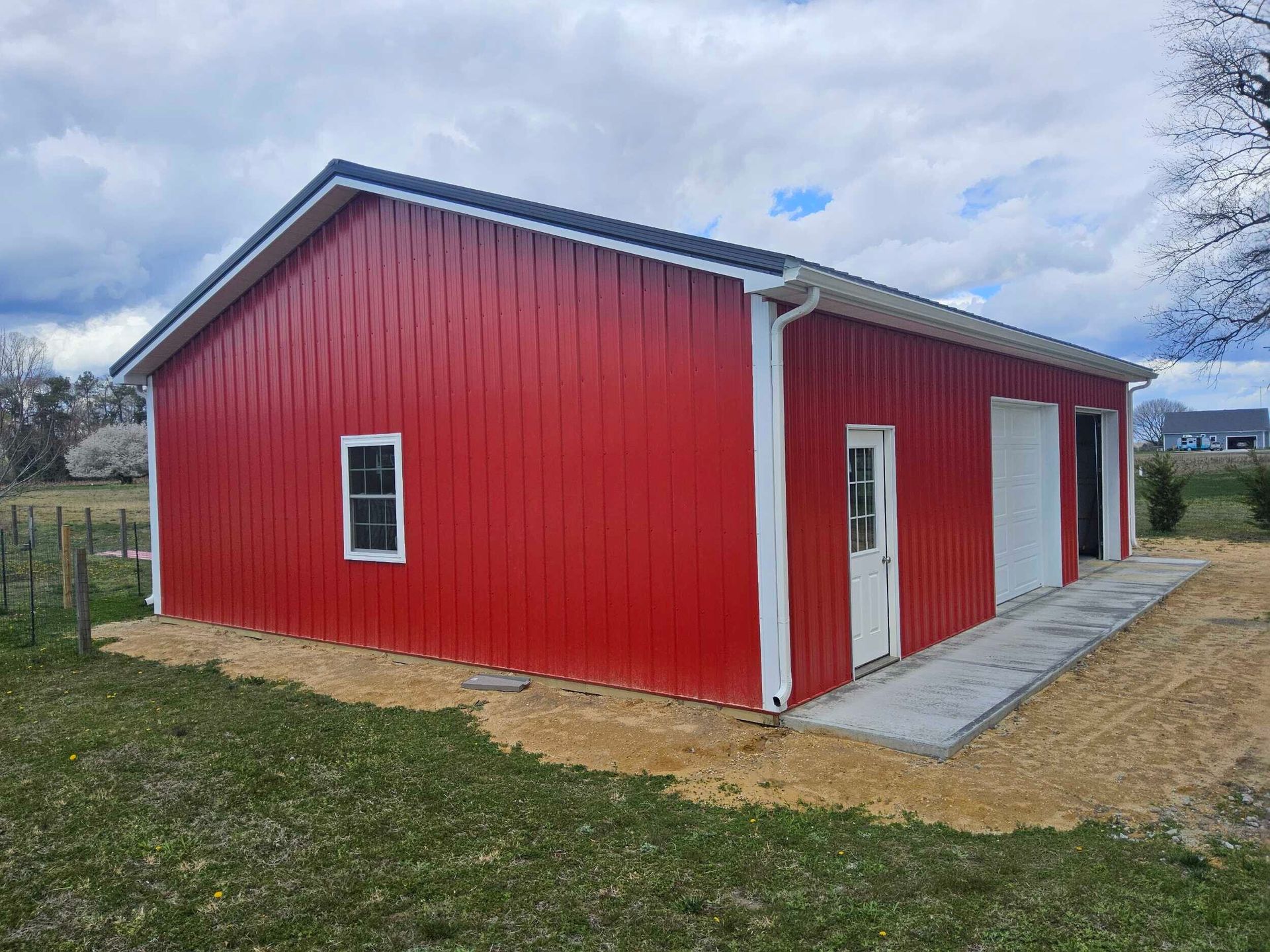 30x40 pole barn