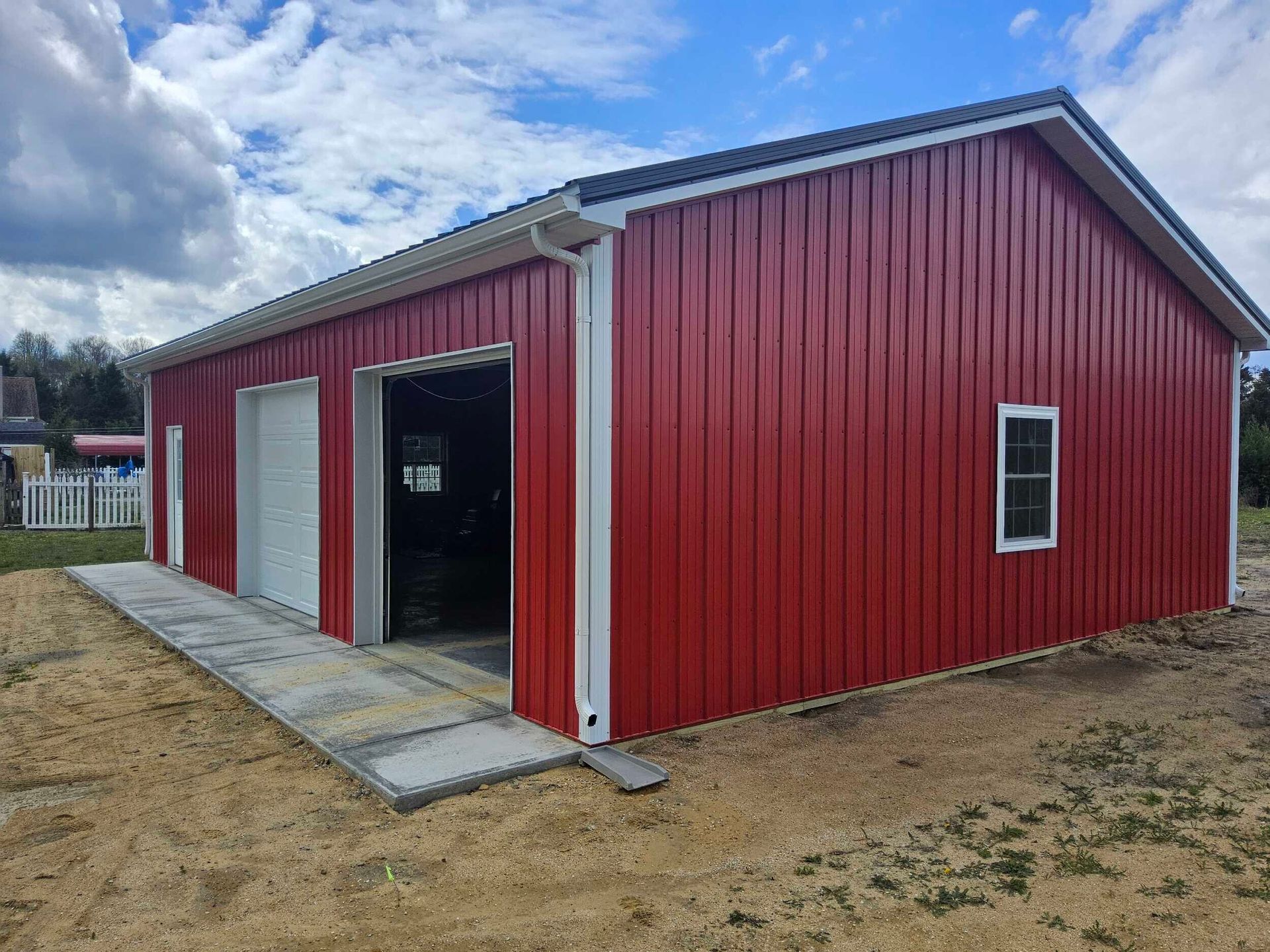 30x40 pole barn