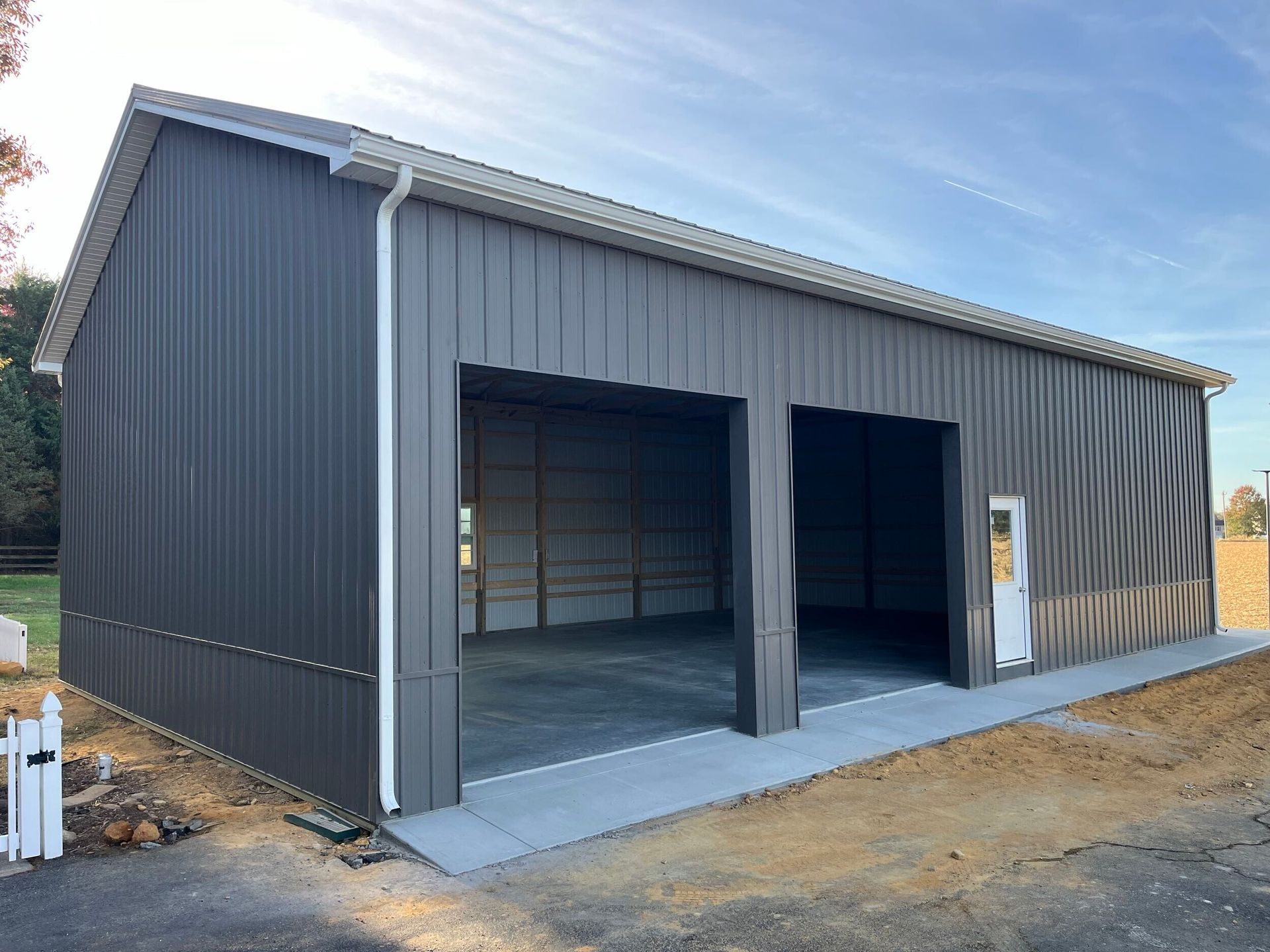 30x50 pole barn